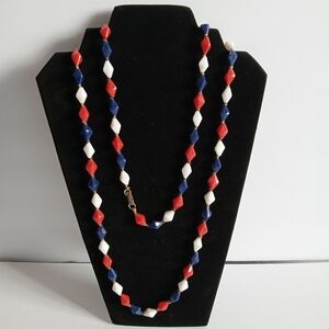 Truly VTG Lightweight Flapper Style 54" Longated Gold Tone Fold Over Bar Clasp